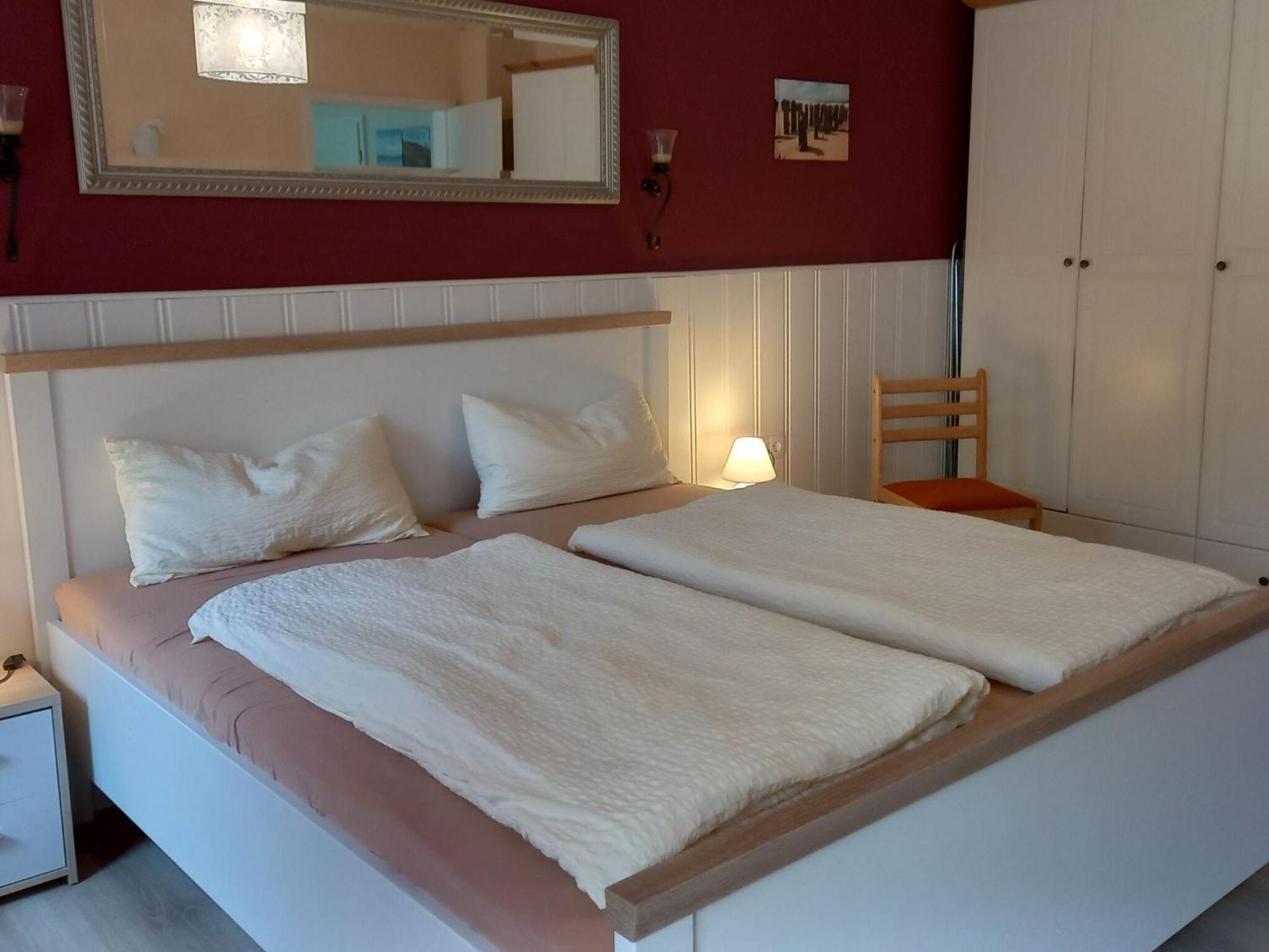 Elegant apartment with garden in Gingst Buitenkant foto